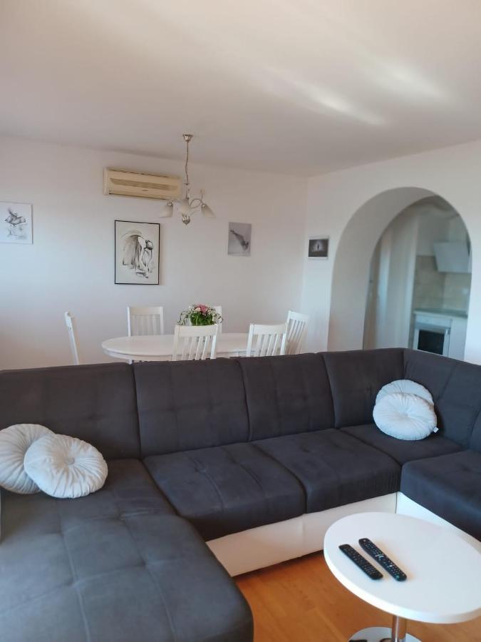 Bella Vista Apartment 希贝尼克 外观 照片