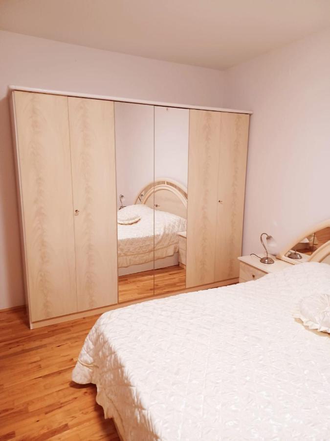 Bella Vista Apartment 希贝尼克 外观 照片
