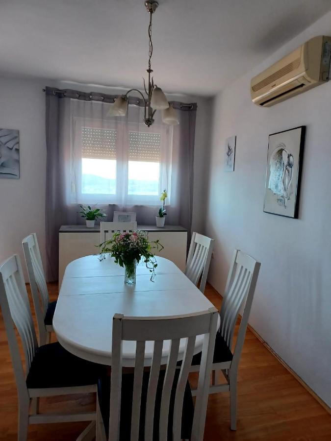 Bella Vista Apartment 希贝尼克 外观 照片