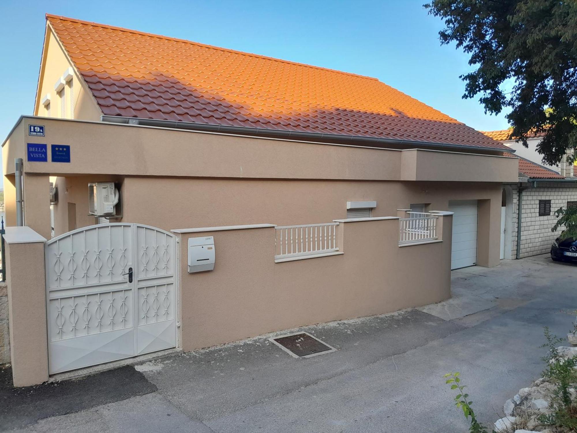 Bella Vista Apartment 希贝尼克 外观 照片